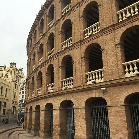Piso Centrico Plaza Toros Apartment บาเลนเซีย ภายนอก รูปภาพ